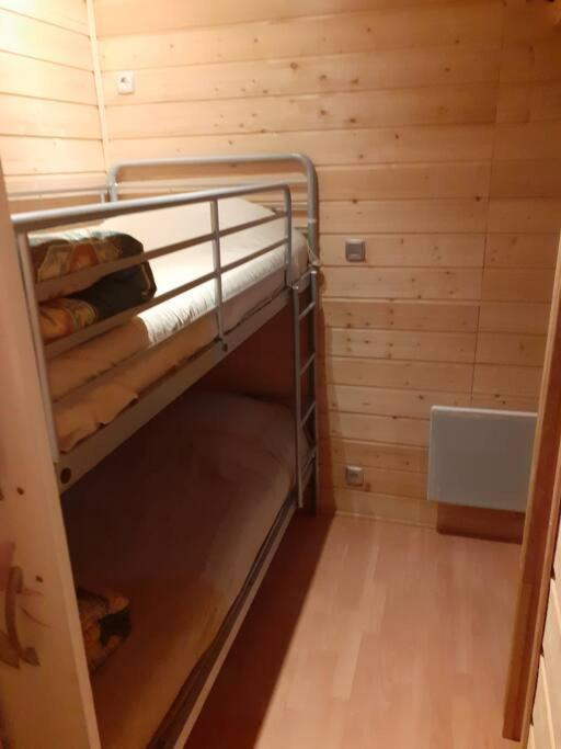 Appartement Face Au Thermes Et Au Calme Bagneres-de-Luchon Екстер'єр фото